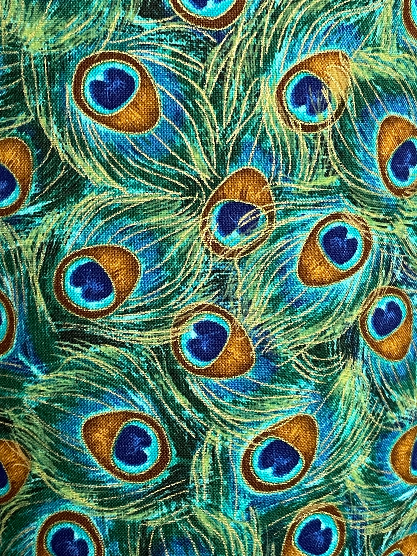 Peacock-feather-drum-lampshade-green-fabric