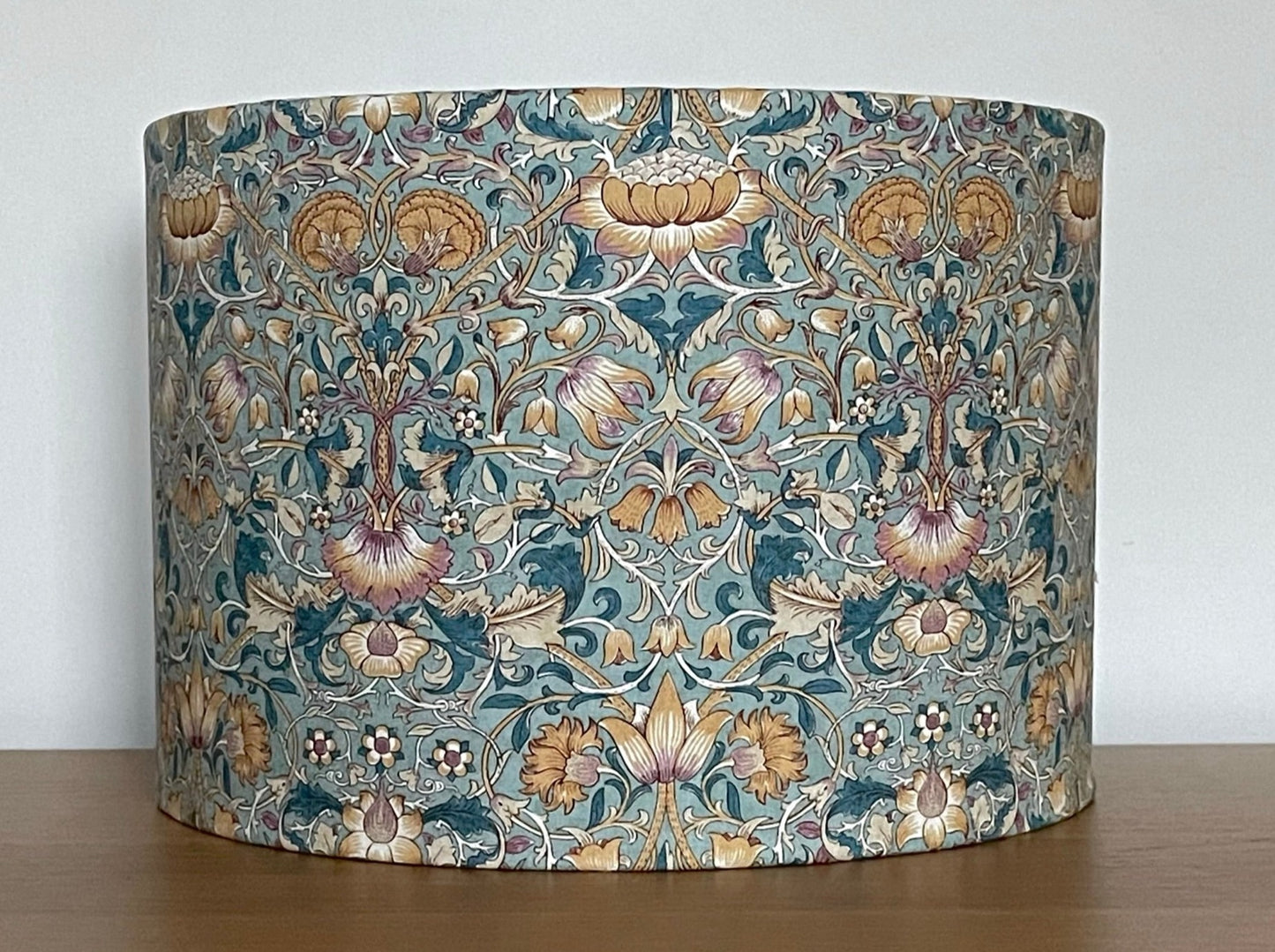 William-Morris-Lodden-lampshade-table-lamp