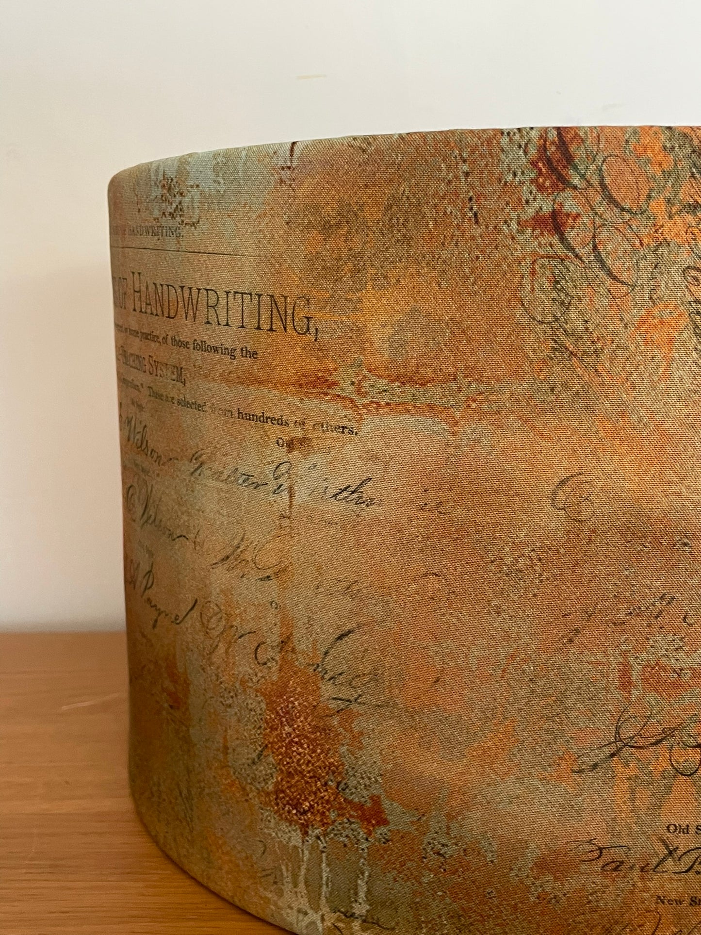 Writing Specimen Orange Green Lampshade