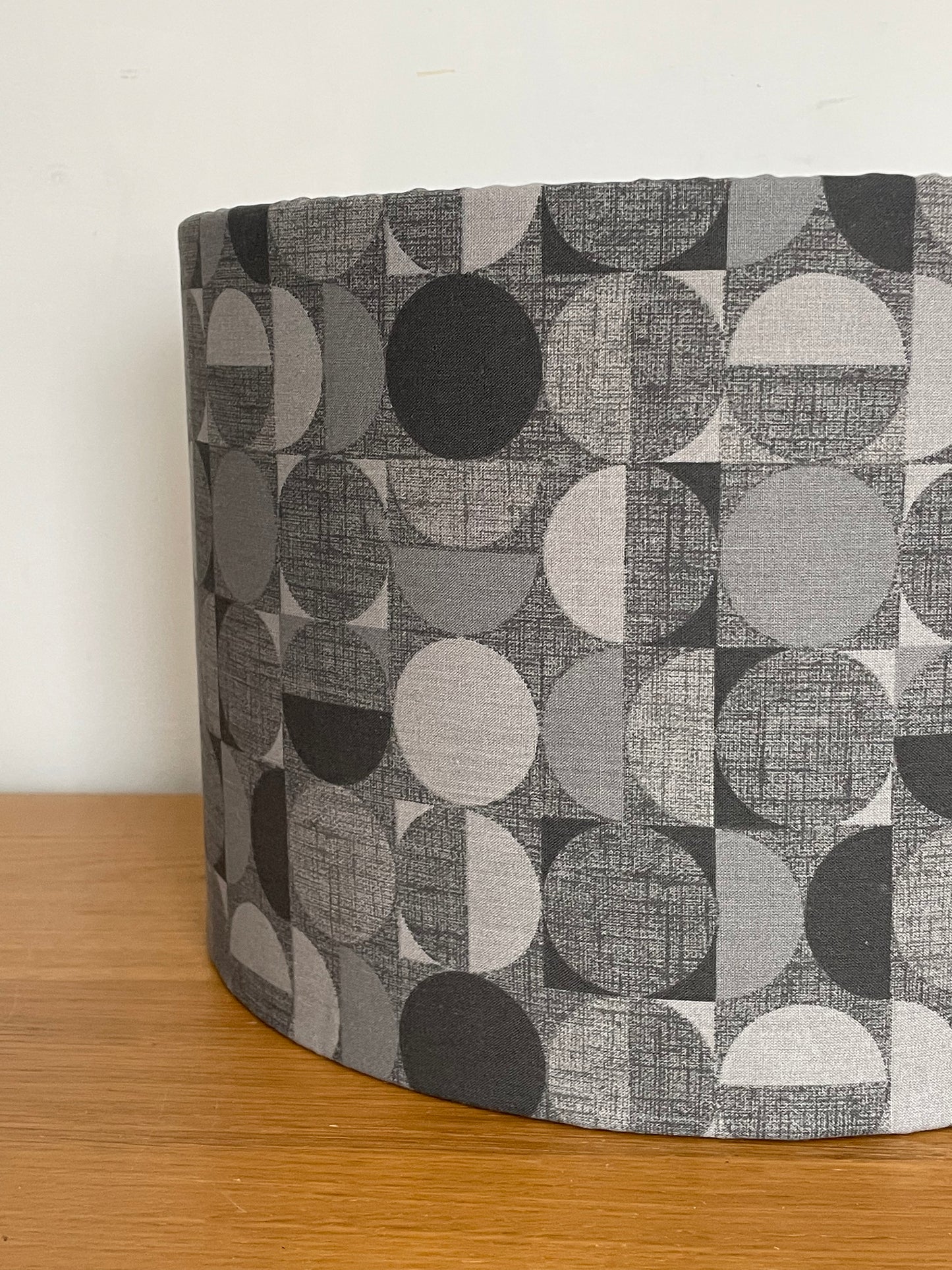 Grey Geometric Circle Pattern Lampshade