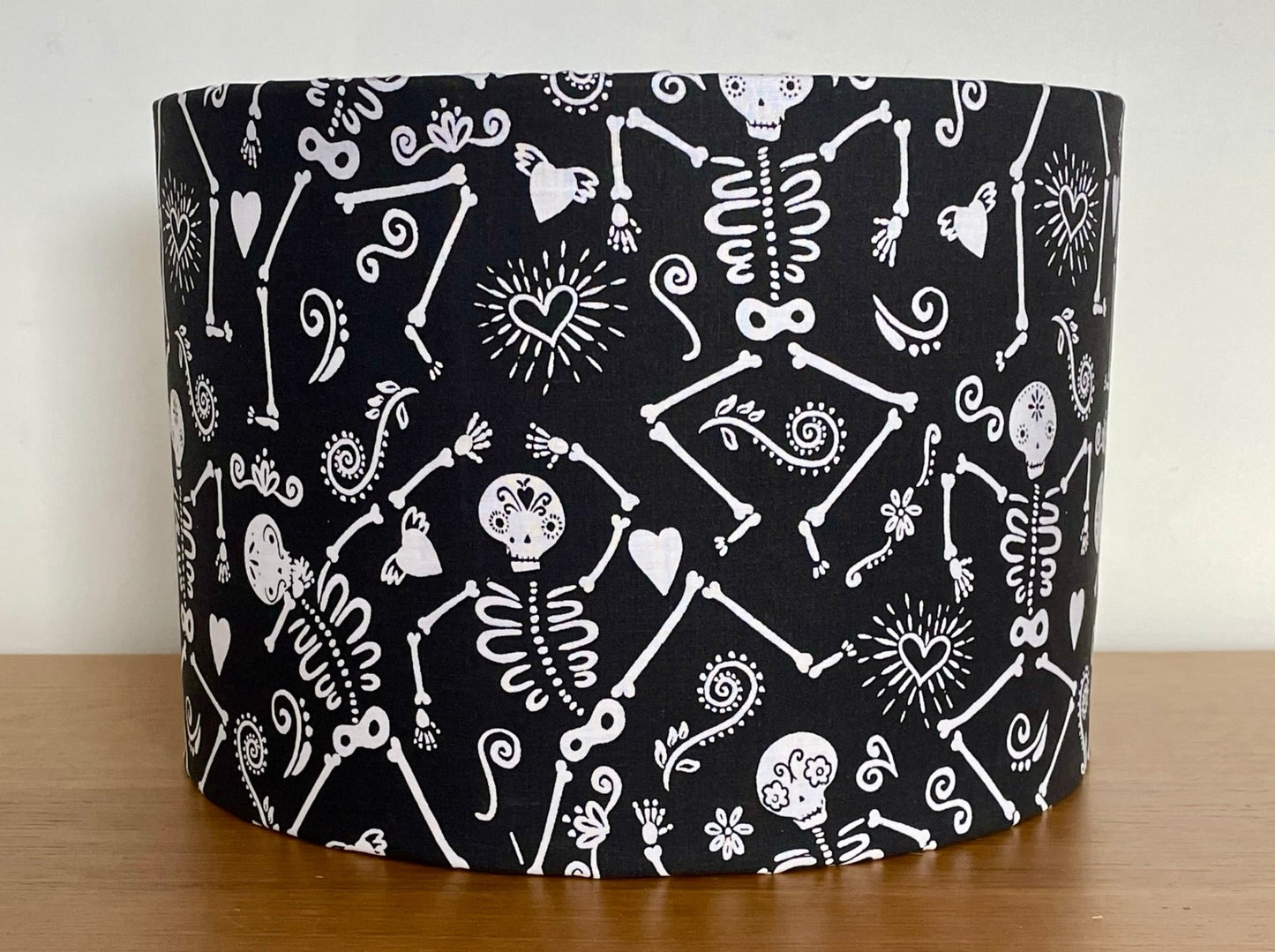    Black-and-white-skeleton-lampshade