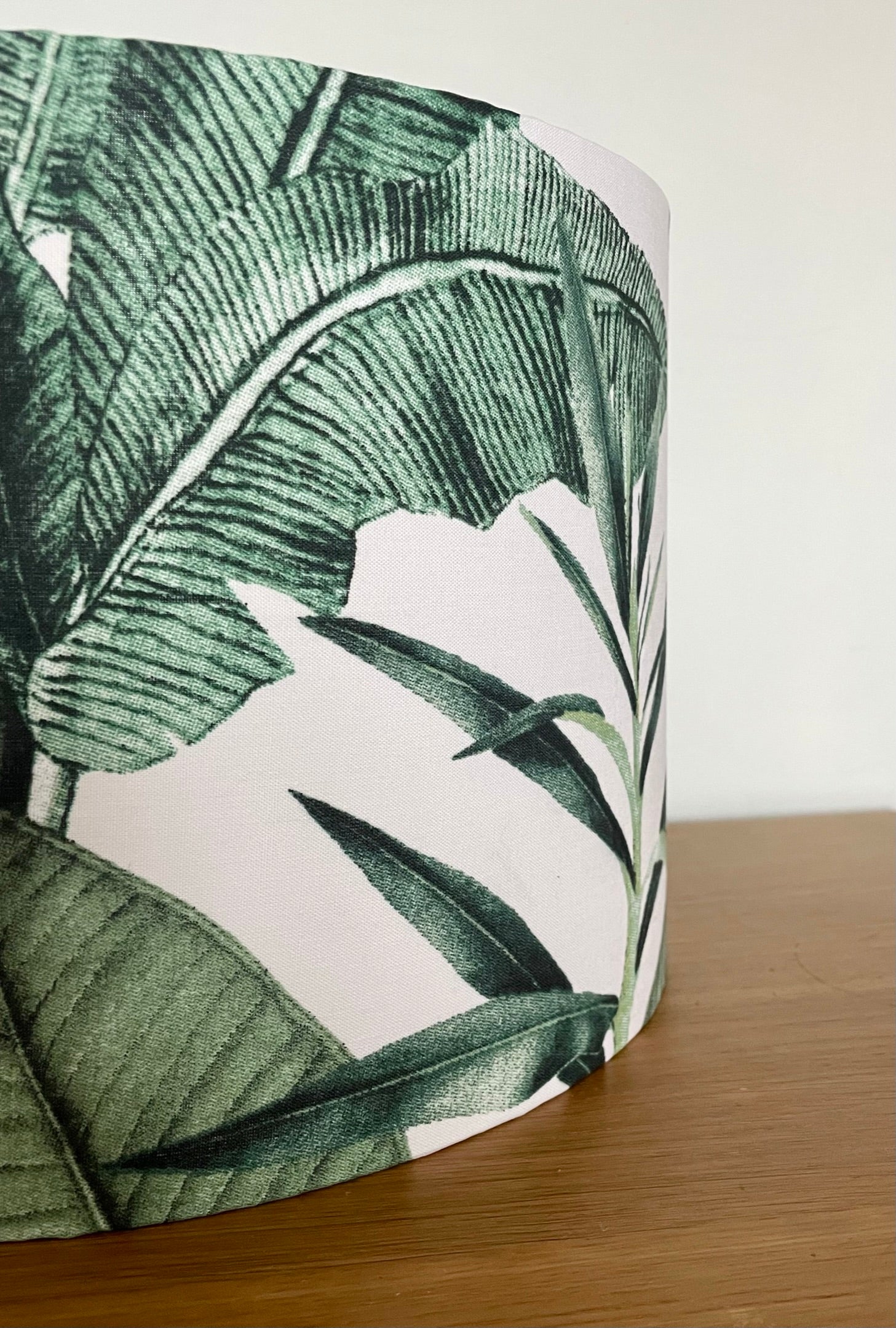 Green-jungle-leaf-leaves-lampshade-tropical-botanical-plants-light-shade