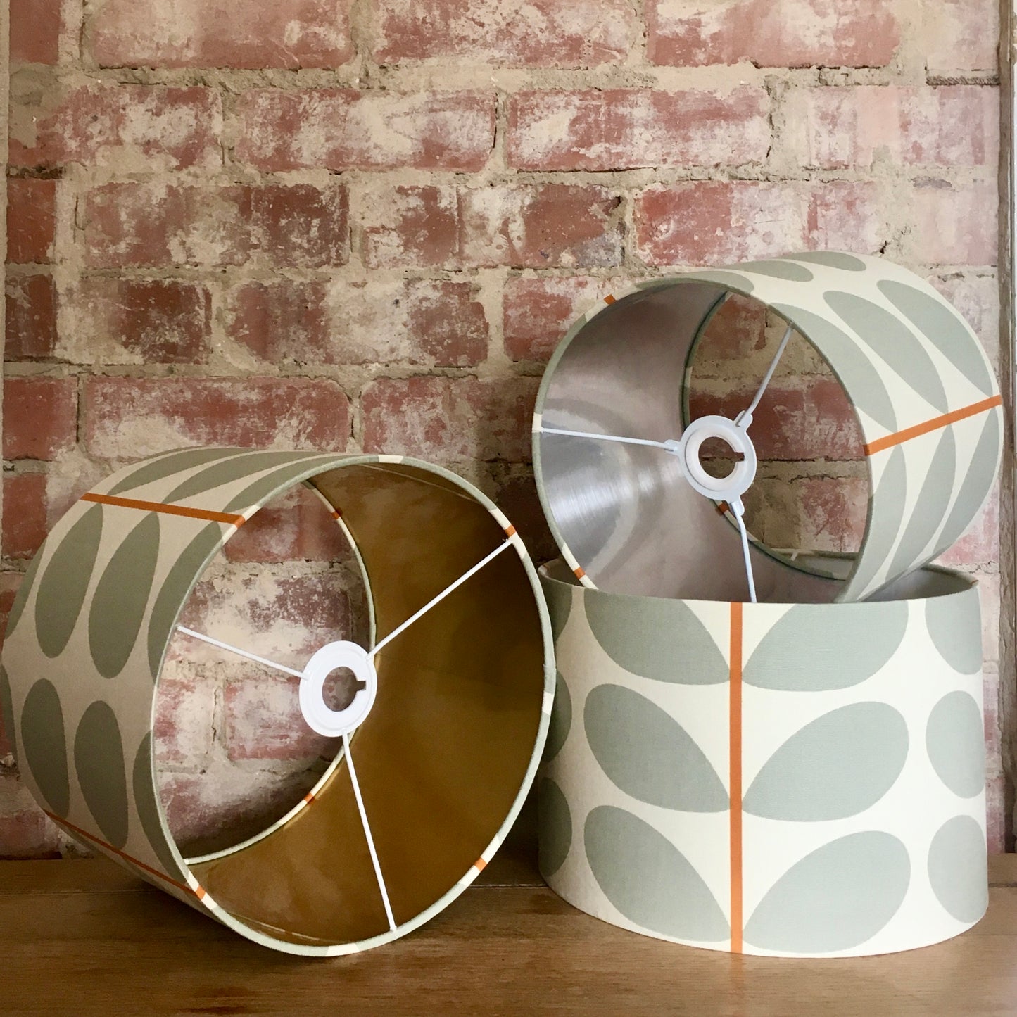 Orla-Kiely-grey-orange-multi-stem-light-shade