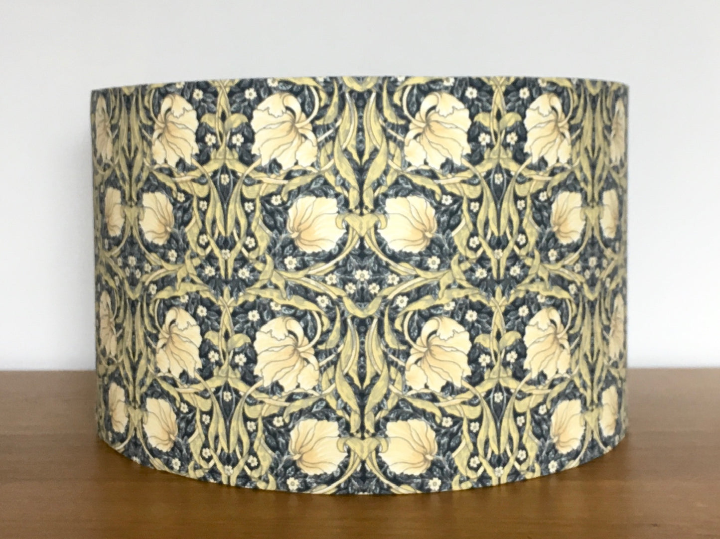 William-Morris-pimpernel-lampshade-green-blue