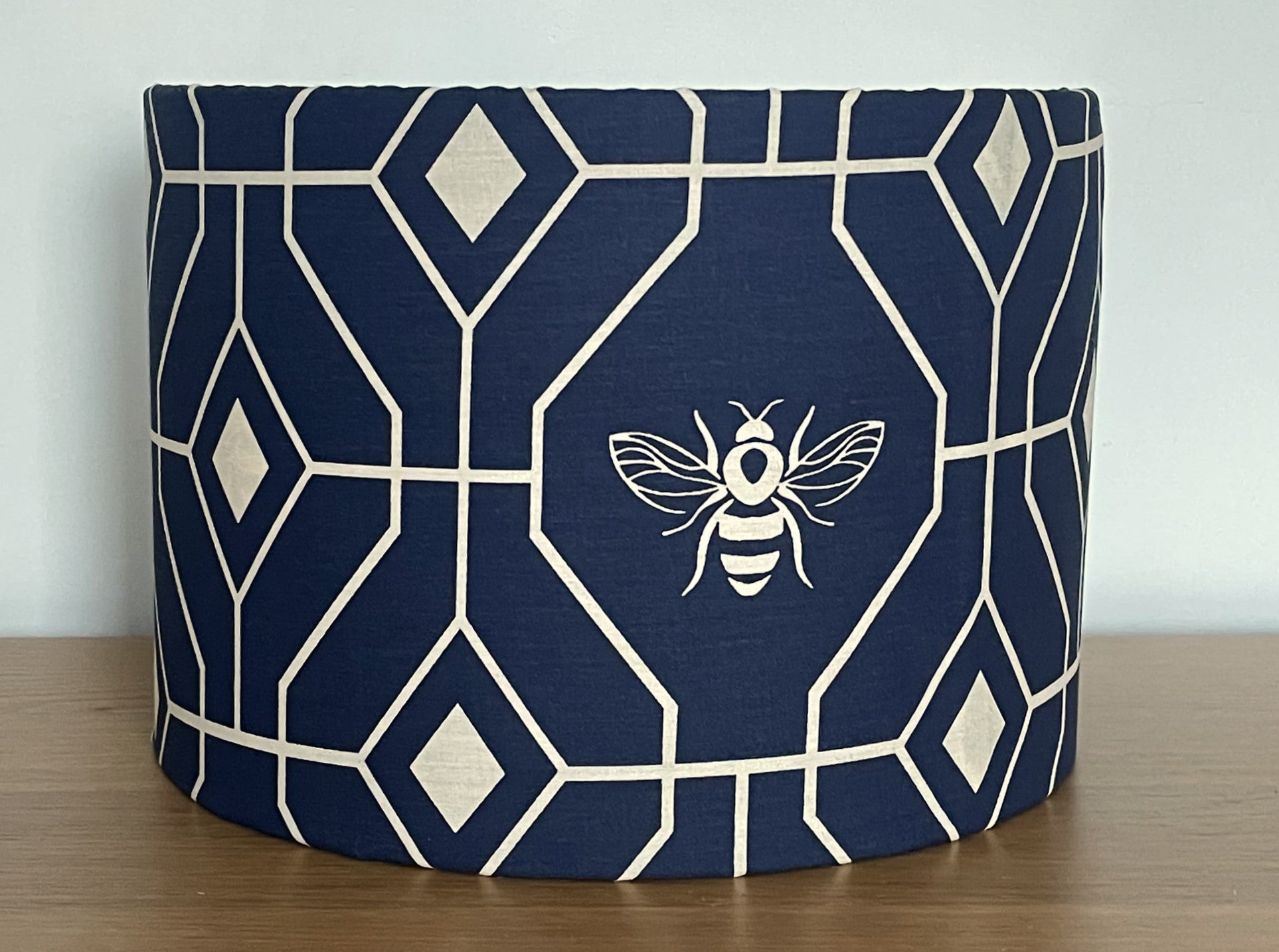    art-deco-navy-bee-lamp-shade