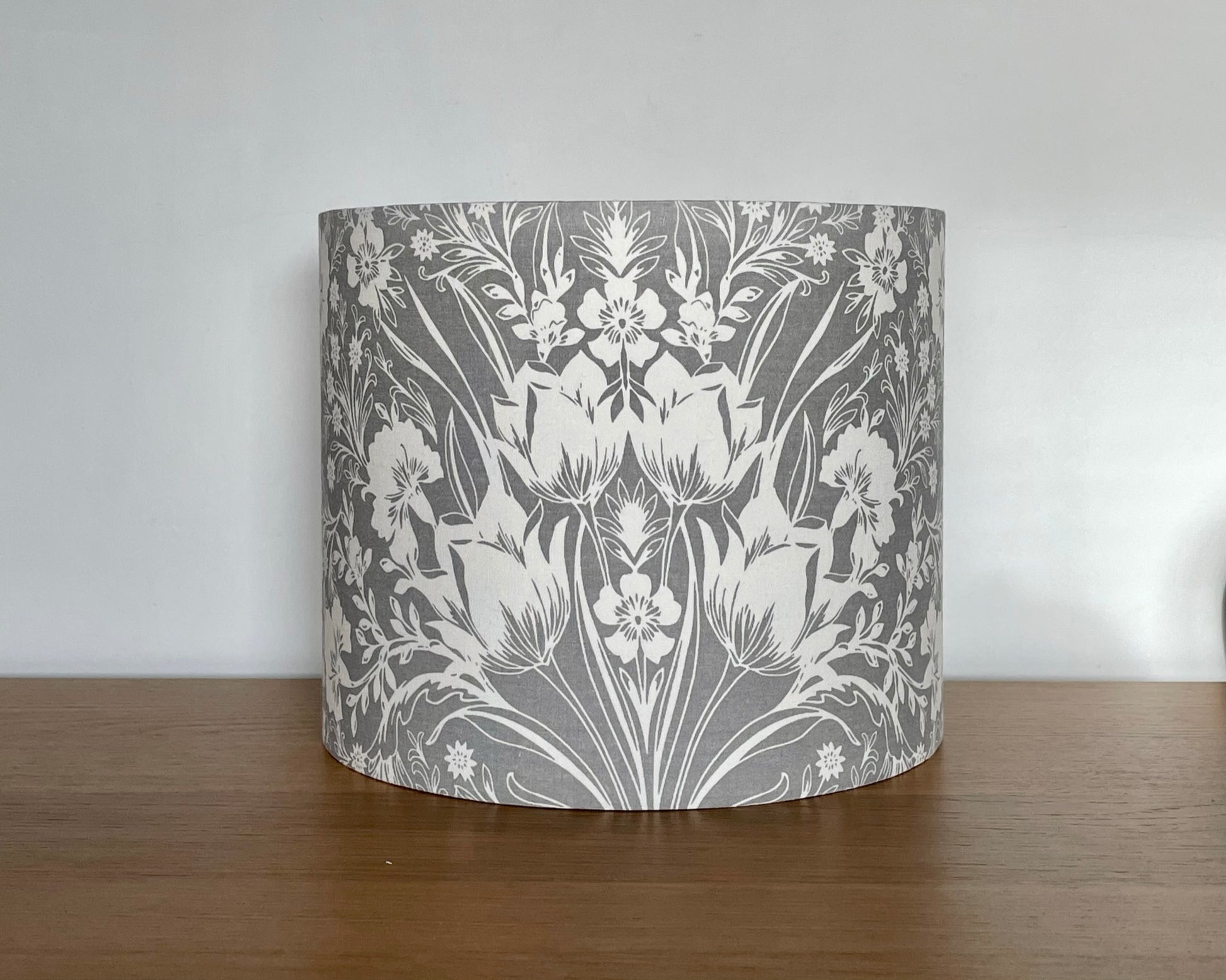    art-nouveau-grey-lampshade-bedside