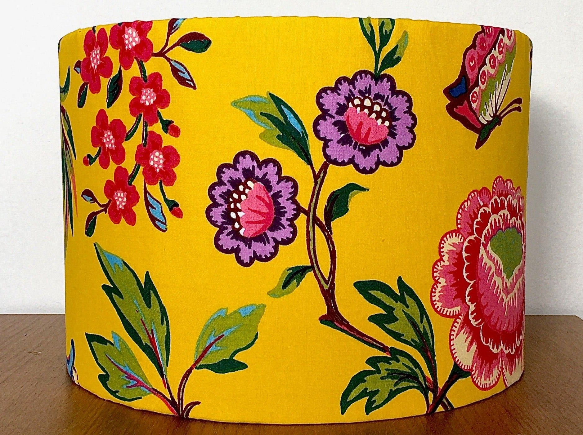    bright-yellow-floral-lampshade-drum-pendant