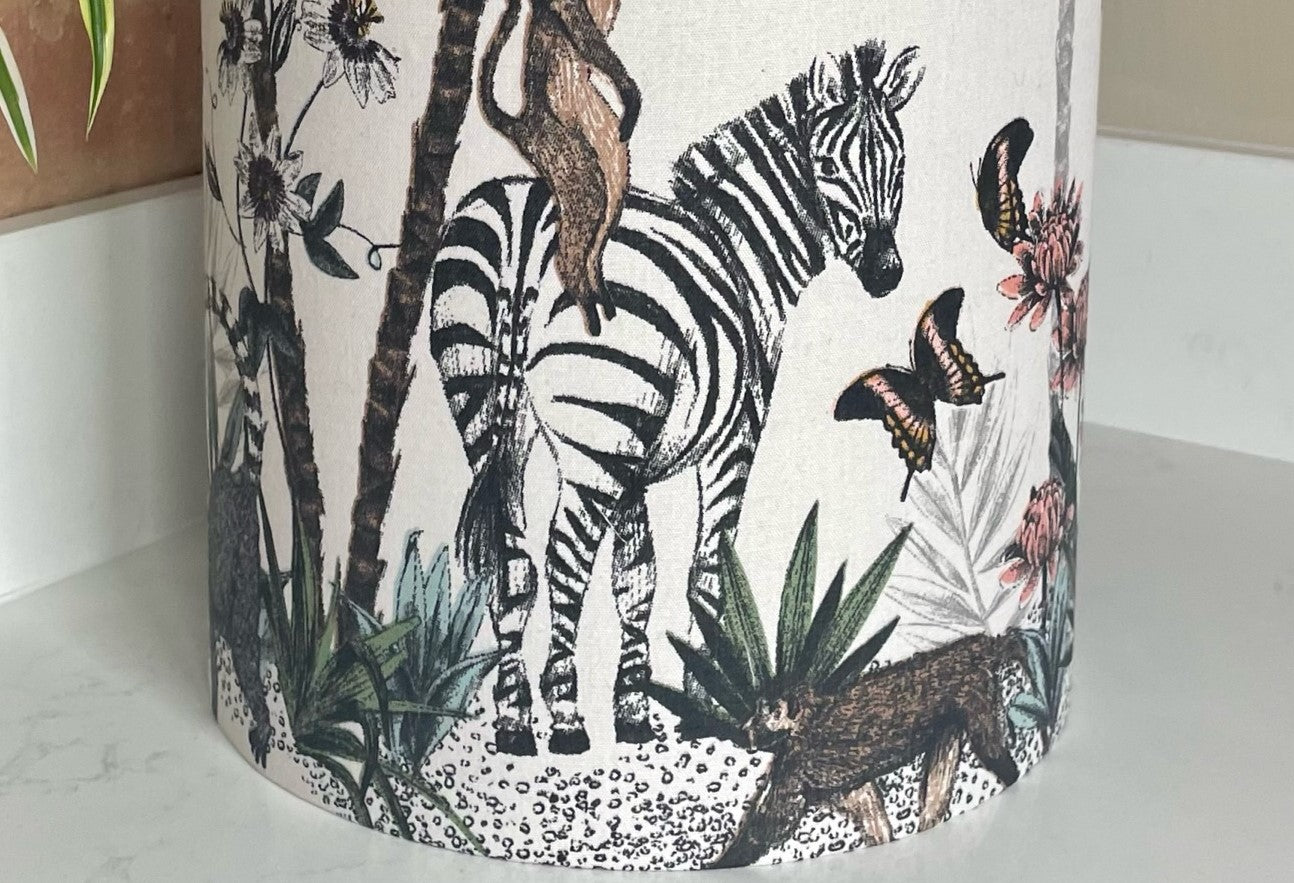    jungle-animal-lampshade-zebra