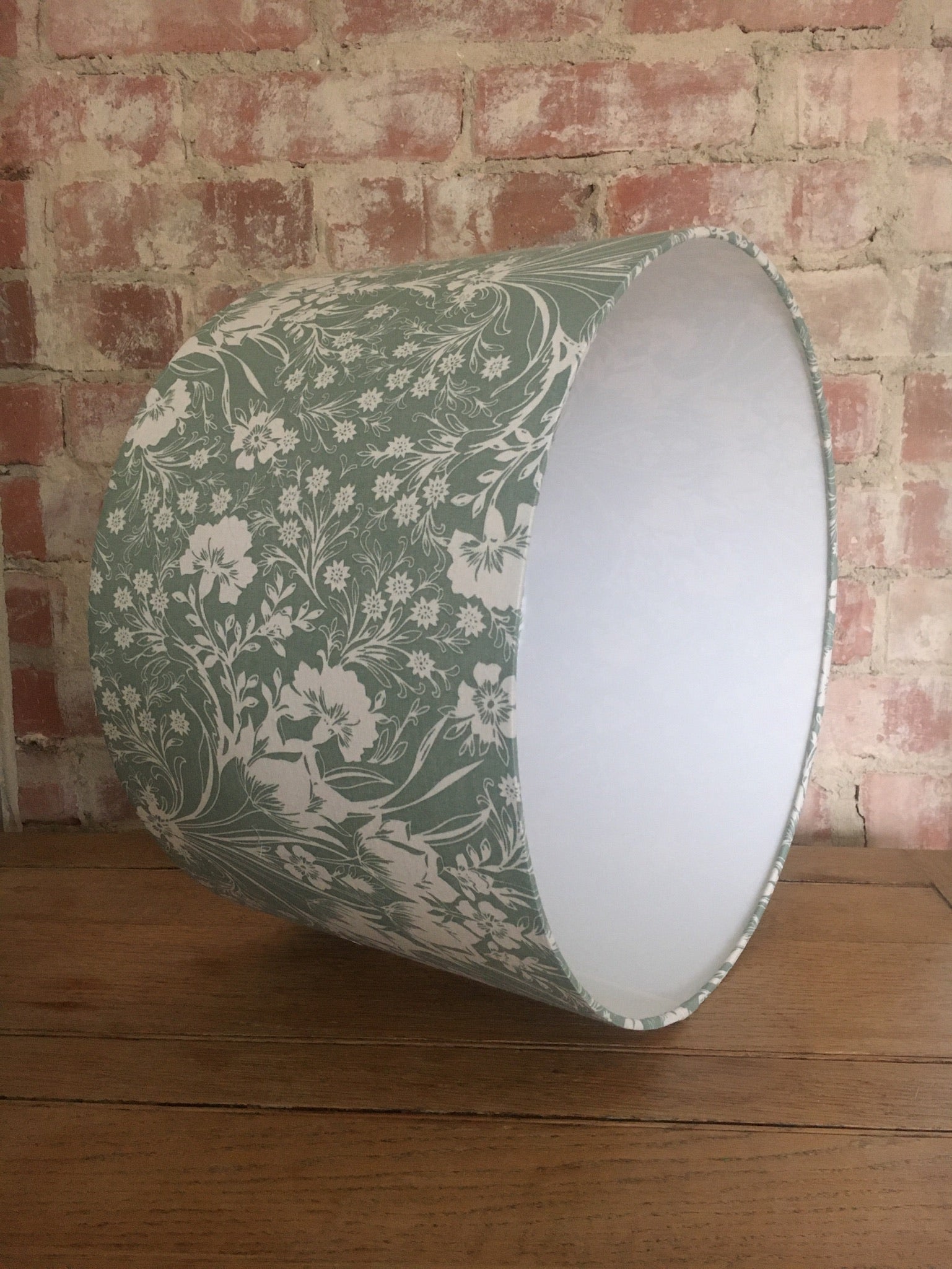 light-green-drum-lampshade-ceiling-pendant