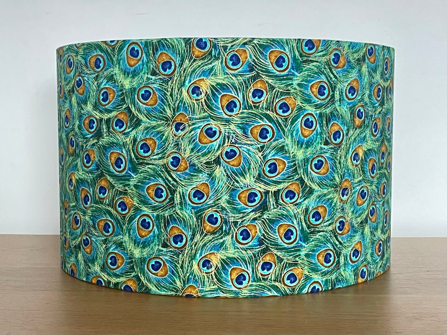    peacock-lampshade-gold