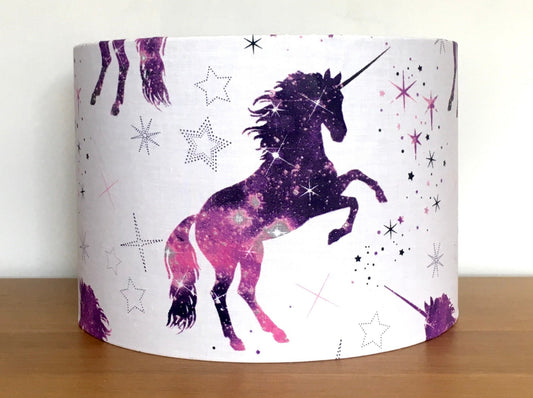    unicorn-lampshade-with-stars